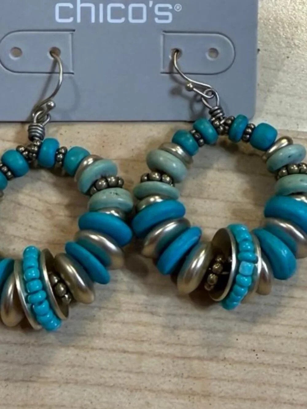 N/A free turquoise